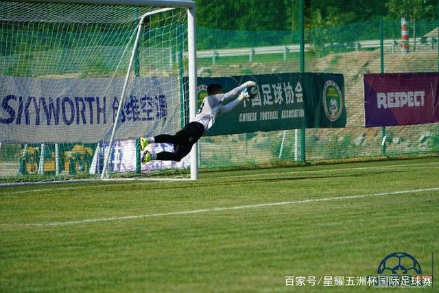 继续征战CBA？克里克结束休假返回中国训练